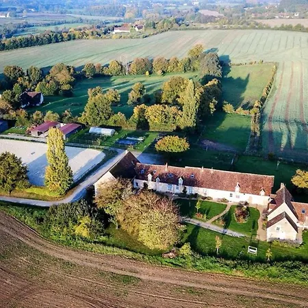 Domaine Des Ecuries - La Petite Percheronne *