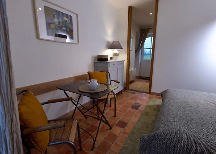 Domaine Des Ecuries - La Petite Percheronne Appartement Cour-Maugis-sur-Huisne